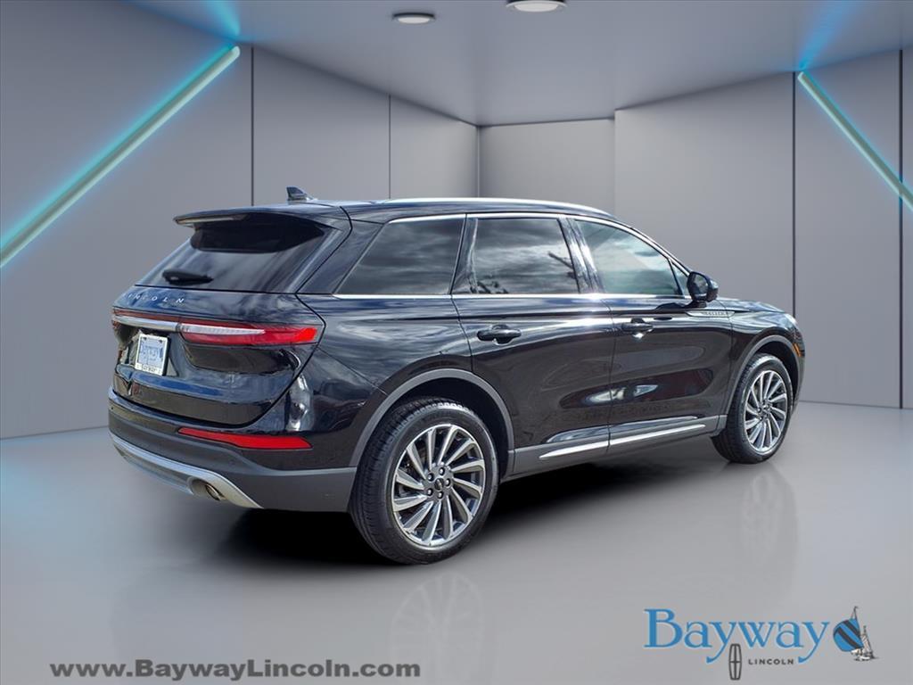 used 2024 Lincoln Corsair car, priced at $31,499