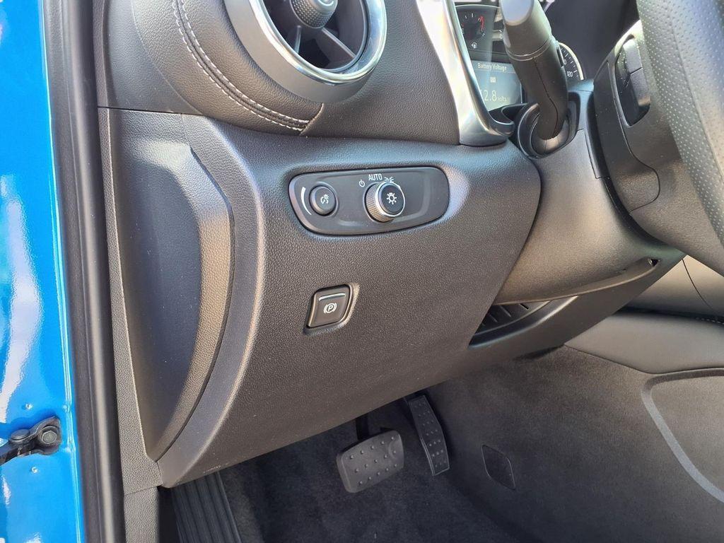 used 2025 Chevrolet Blazer car, priced at $26,191