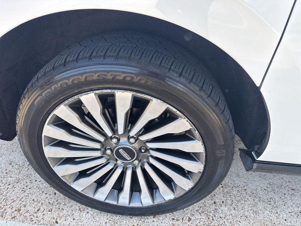 used 2020 Lincoln Navigator car, priced at $34,991