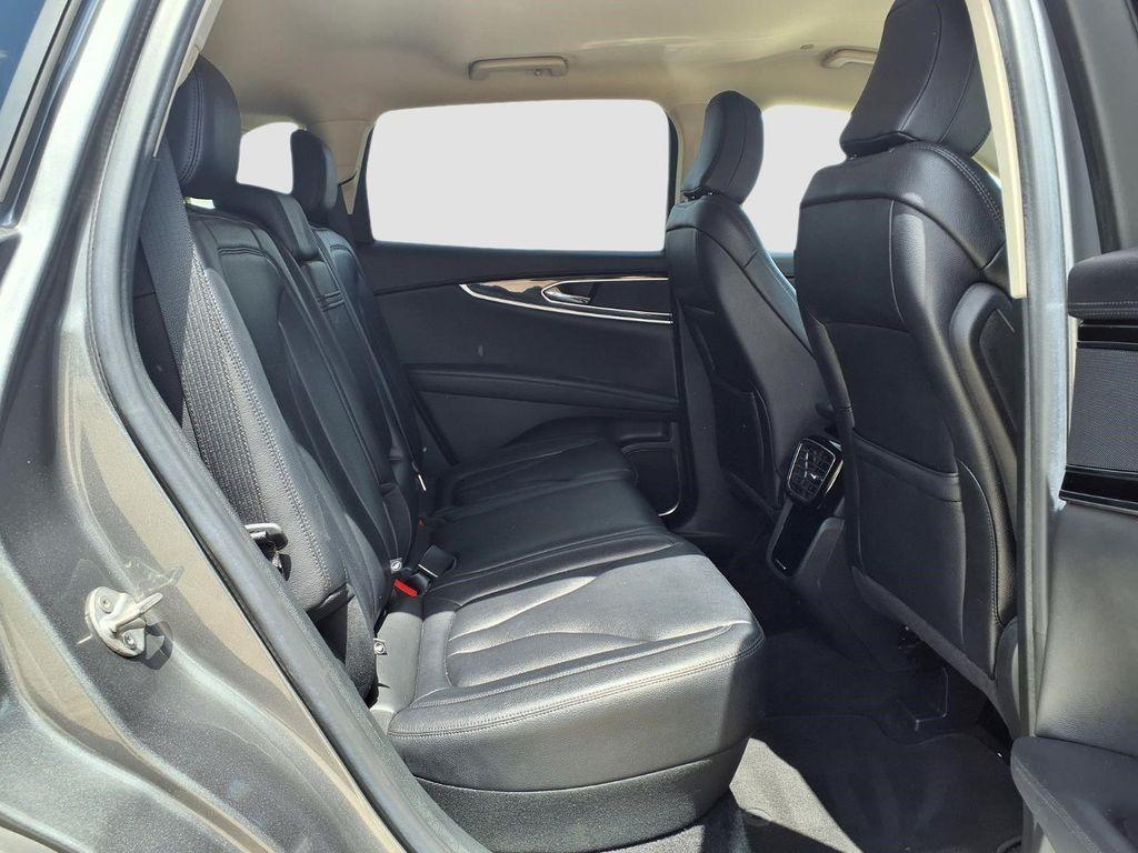 used 2022 Lincoln Nautilus car, priced at $27,491