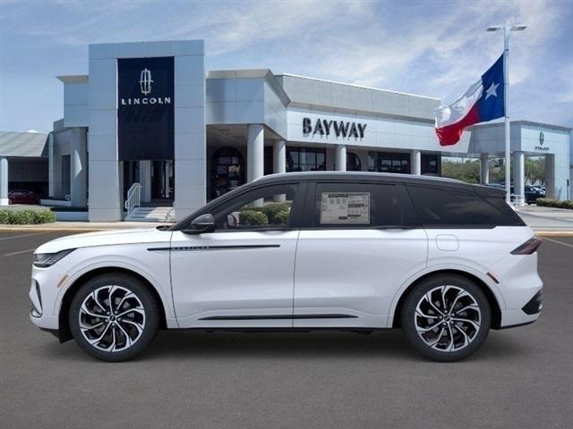 new 2026 Lincoln Nautilus car, priced at $59,733