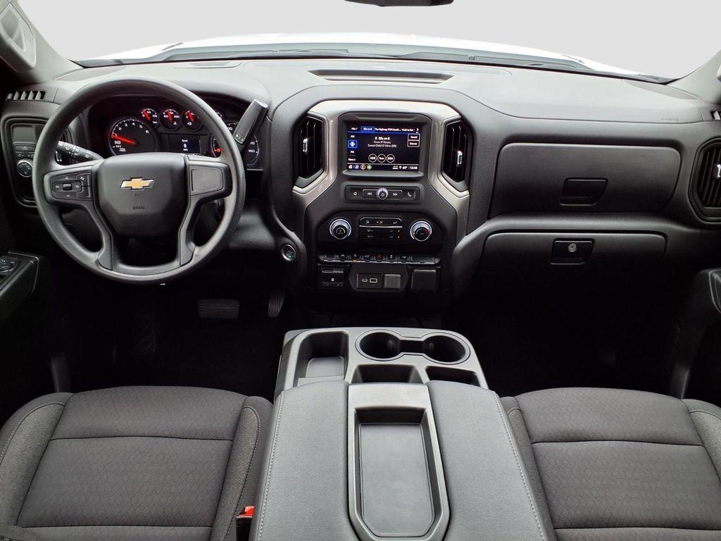 used 2025 Chevrolet Silverado 1500 car, priced at $34,644