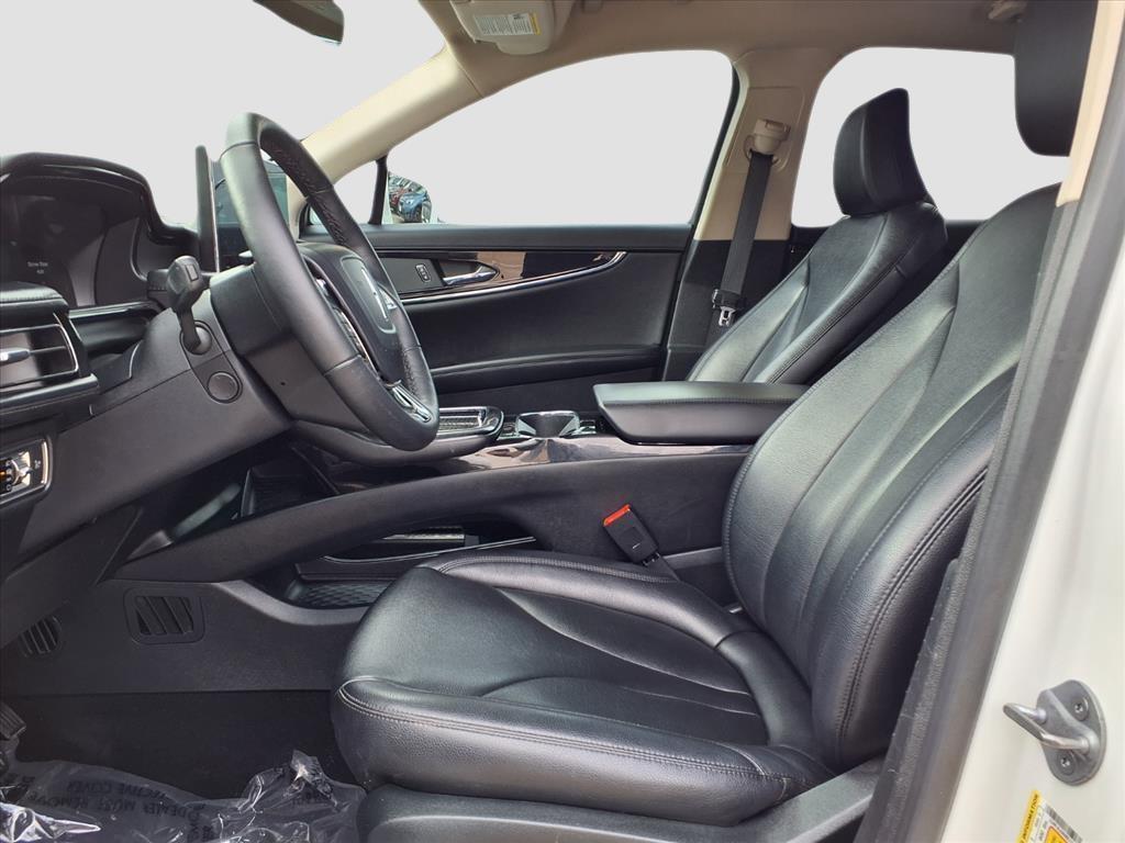 used 2022 Lincoln Nautilus car, priced at $26,242