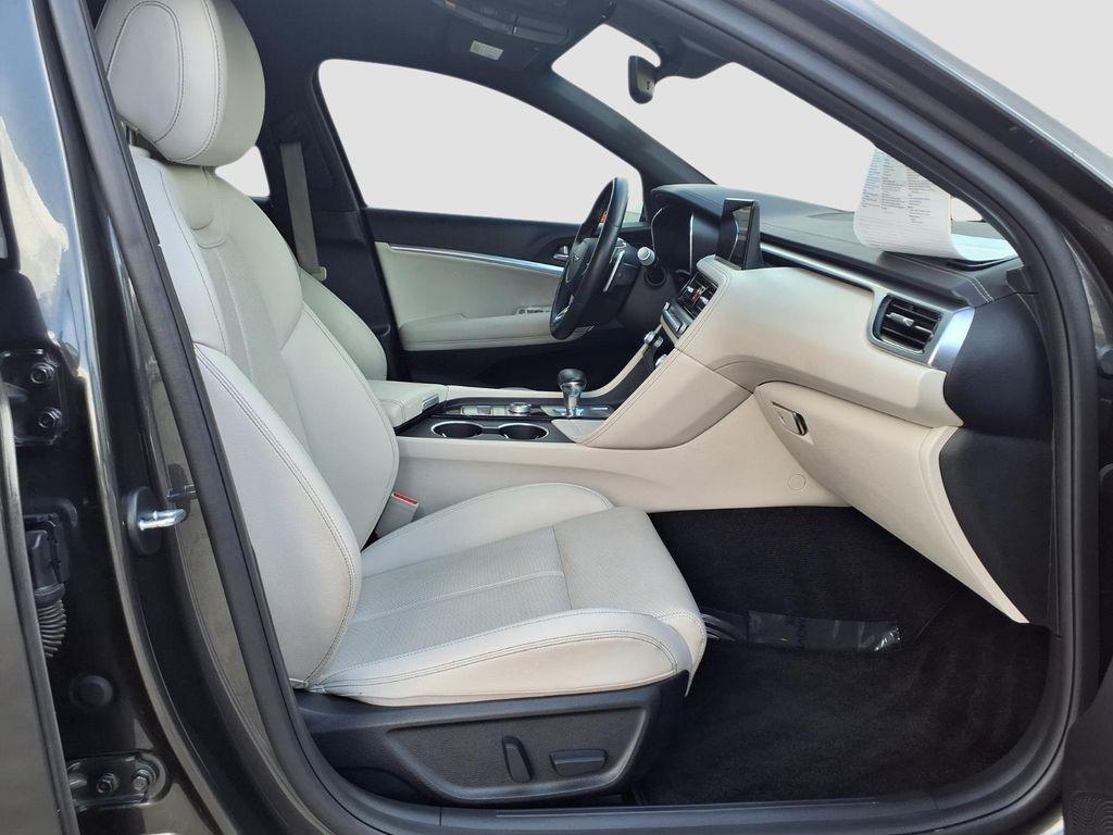 used 2025 Genesis G70 car, priced at $29,511