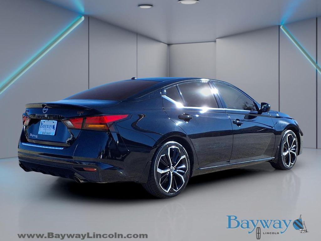 used 2023 Nissan Altima car, priced at $22,522
