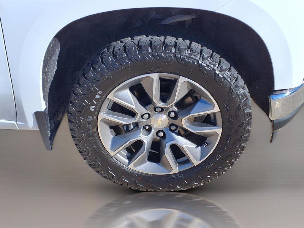 used 2022 Chevrolet Silverado 1500 Limited car, priced at $27,338