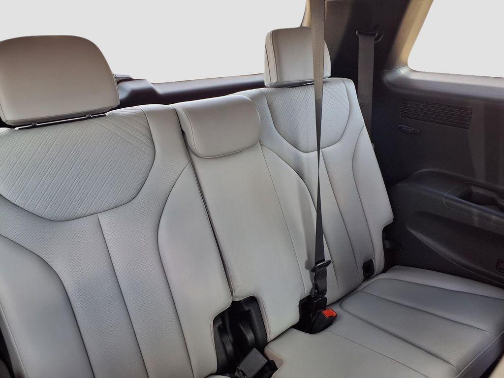 used 2024 Hyundai Palisade car, priced at $33,291