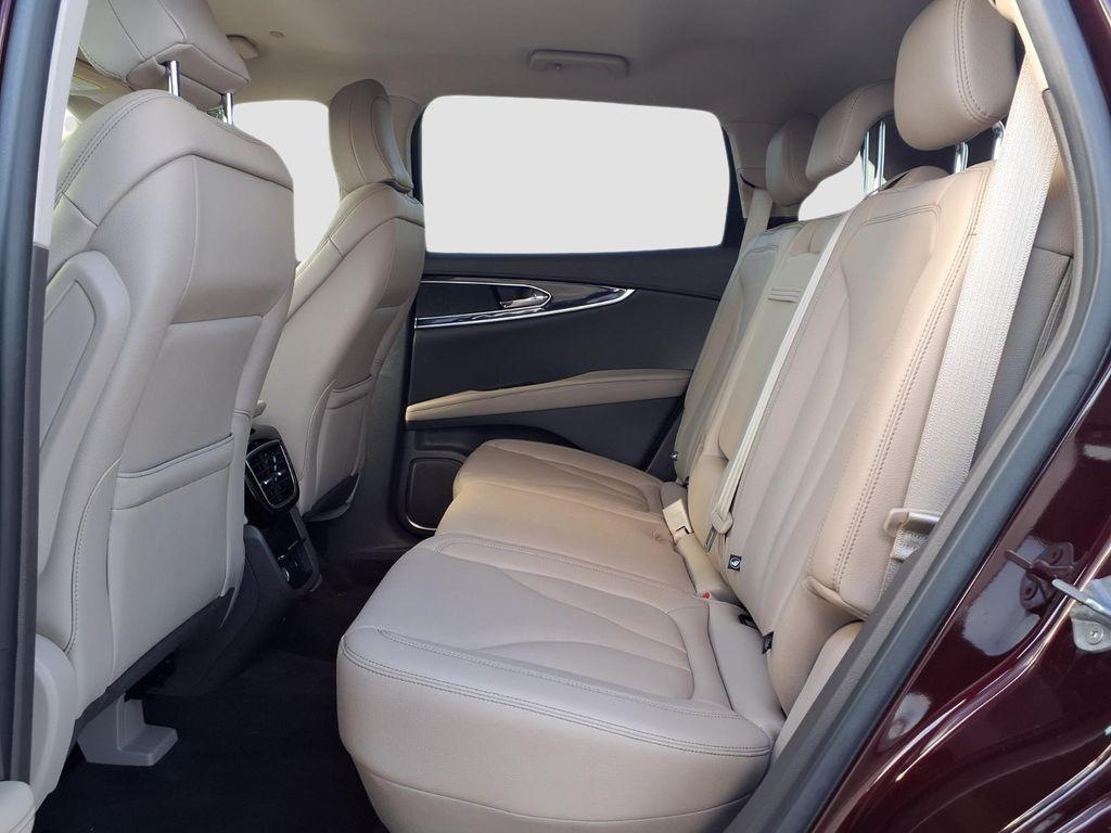 used 2023 Lincoln Nautilus car, priced at $33,033