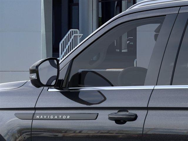 new 2026 Lincoln Navigator car, priced at $125,415