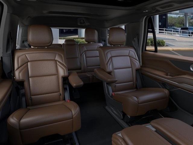 new 2026 Lincoln Navigator car, priced at $106,090