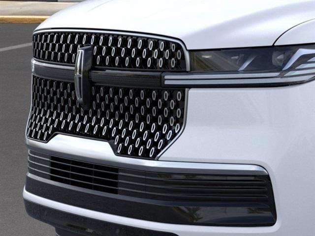 new 2026 Lincoln Navigator car, priced at $106,090