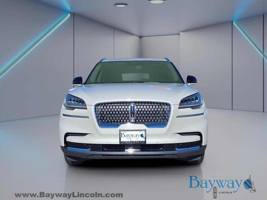 used 2024 Lincoln Aviator car, priced at $43,451