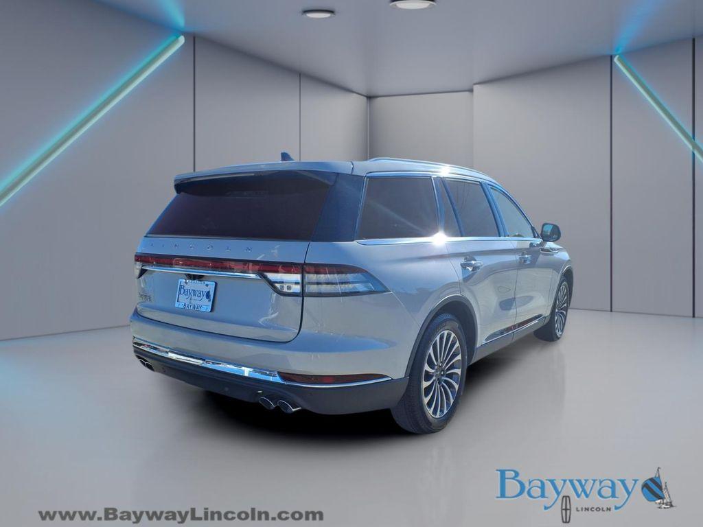 used 2024 Lincoln Aviator car, priced at $43,451