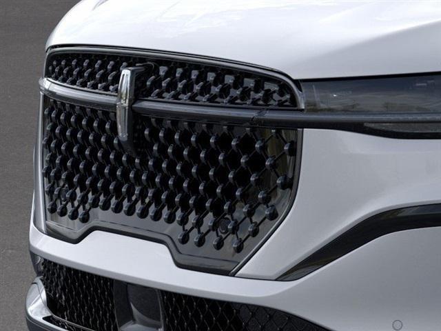 new 2025 Lincoln Nautilus car, priced at $53,756