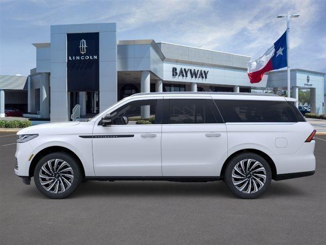 new 2026 Lincoln Navigator car, priced at $126,170