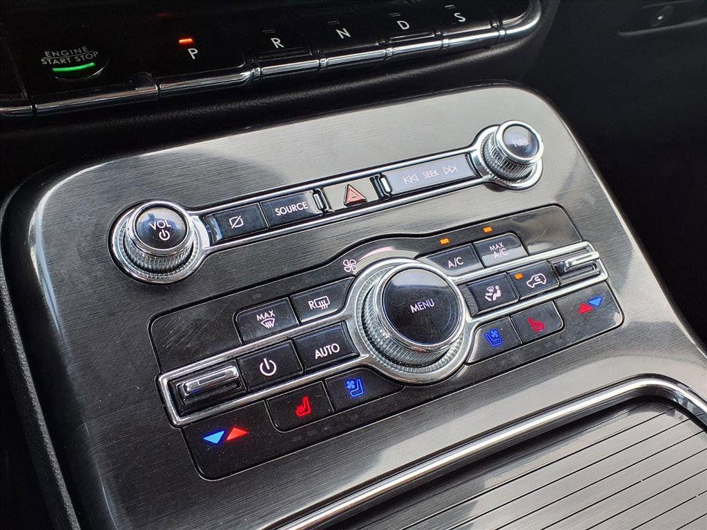 used 2022 Lincoln Nautilus car, priced at $30,991