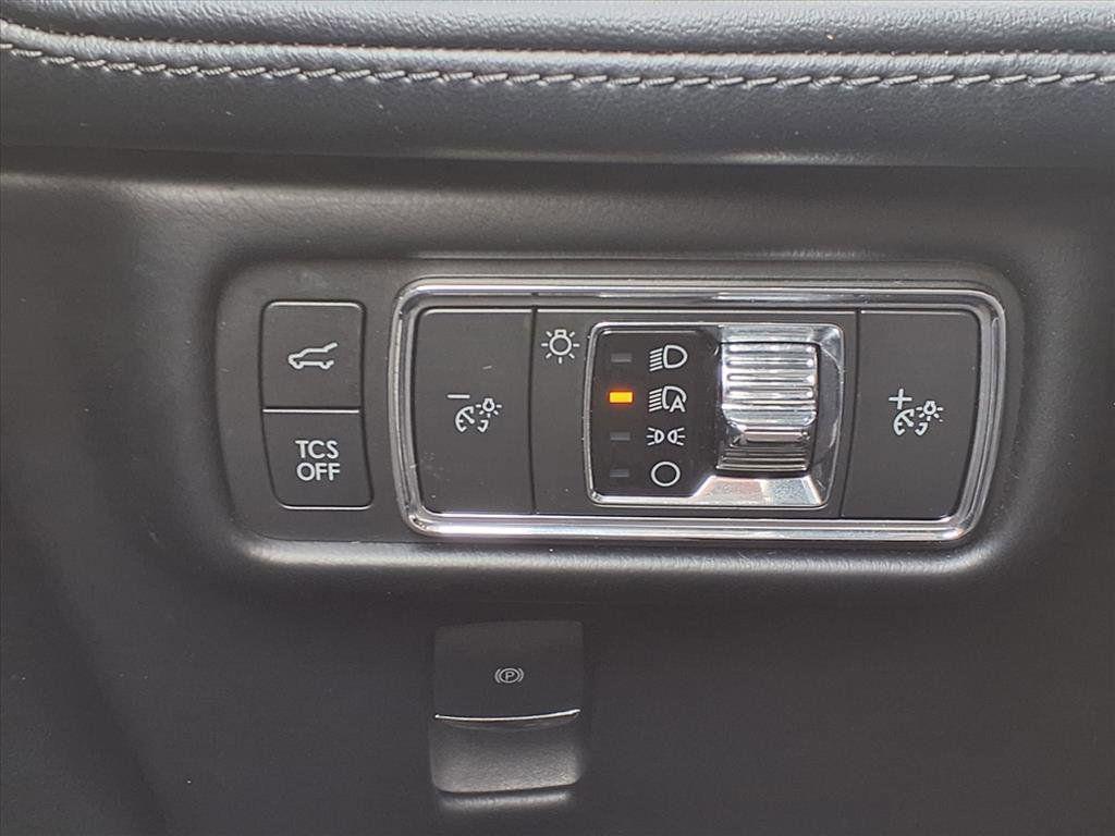 used 2022 Lincoln Nautilus car, priced at $30,991