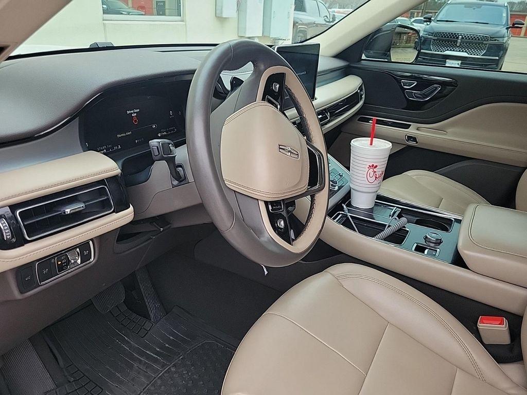 used 2022 Lincoln Aviator car, priced at $31,991