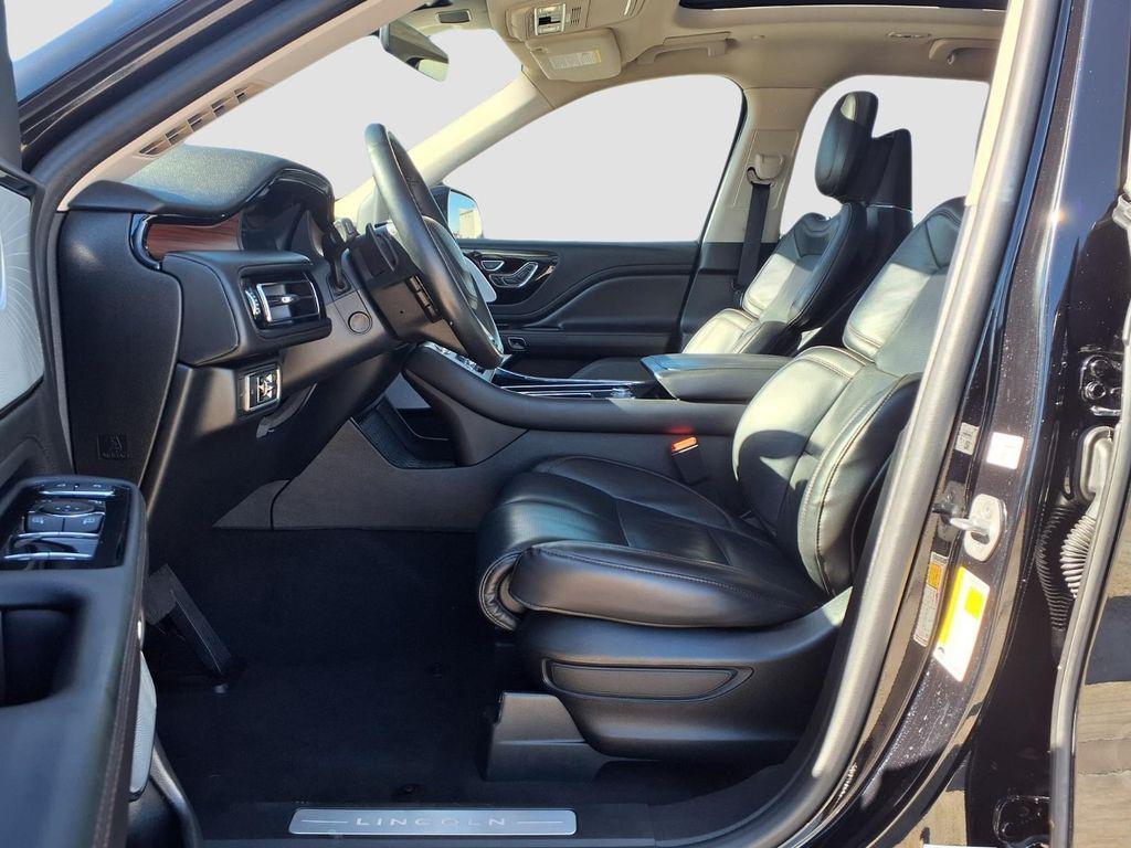 used 2023 Lincoln Aviator car, priced at $43,721