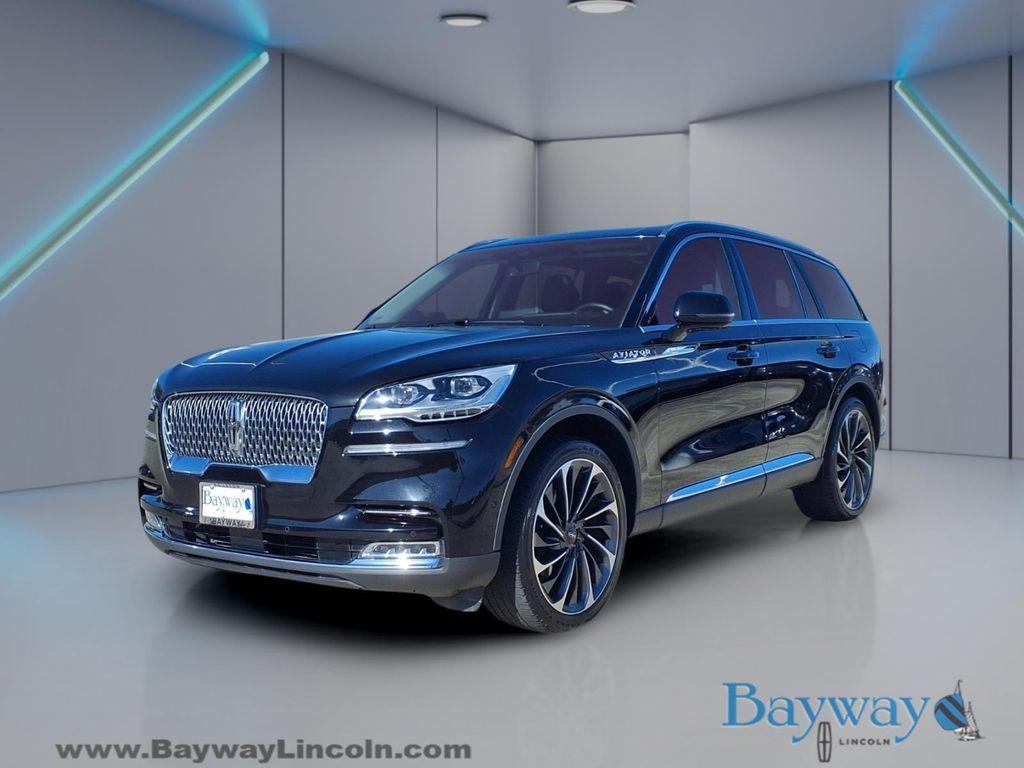 used 2023 Lincoln Aviator car, priced at $43,721