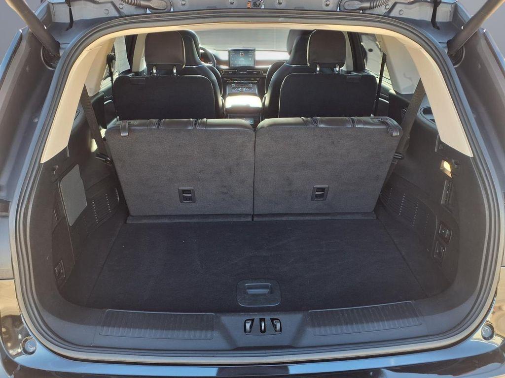 used 2023 Lincoln Aviator car, priced at $43,721