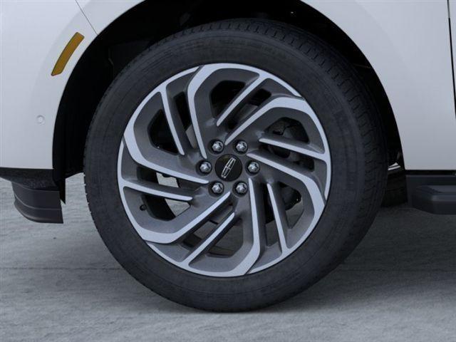 new 2026 Lincoln Navigator car, priced at $99,090