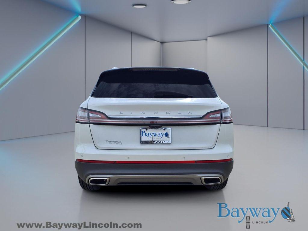used 2022 Lincoln Nautilus car, priced at $29,411