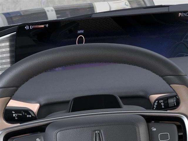 new 2026 Lincoln Navigator car, priced at $125,420