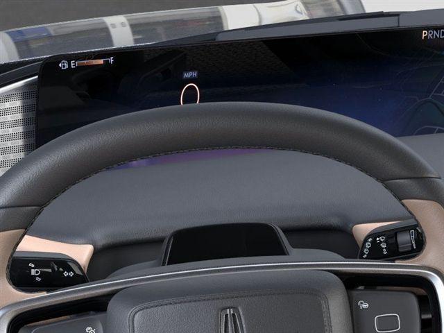 new 2026 Lincoln Navigator car, priced at $125,420