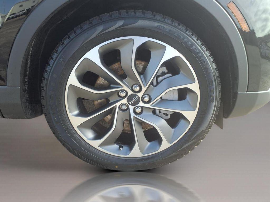 used 2023 Lincoln Nautilus car, priced at $35,061