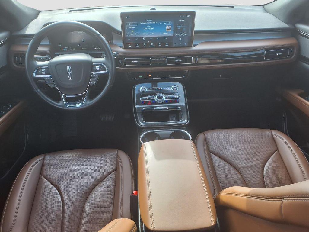 used 2023 Lincoln Nautilus car, priced at $35,061