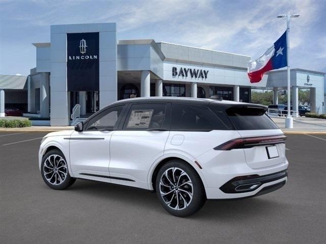 new 2026 Lincoln Nautilus car, priced at $62,637