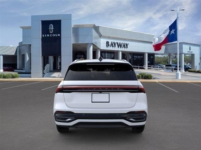 new 2026 Lincoln Nautilus car, priced at $62,637