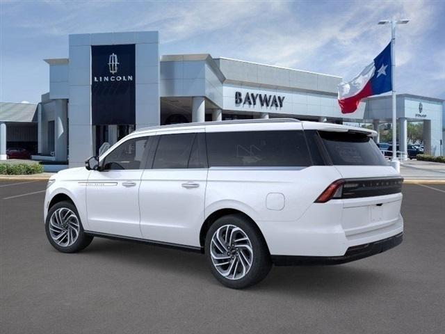 new 2025 Lincoln Navigator car, priced at $98,770