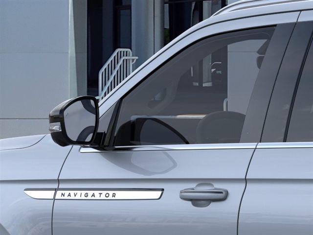 new 2026 Lincoln Navigator car, priced at $96,390