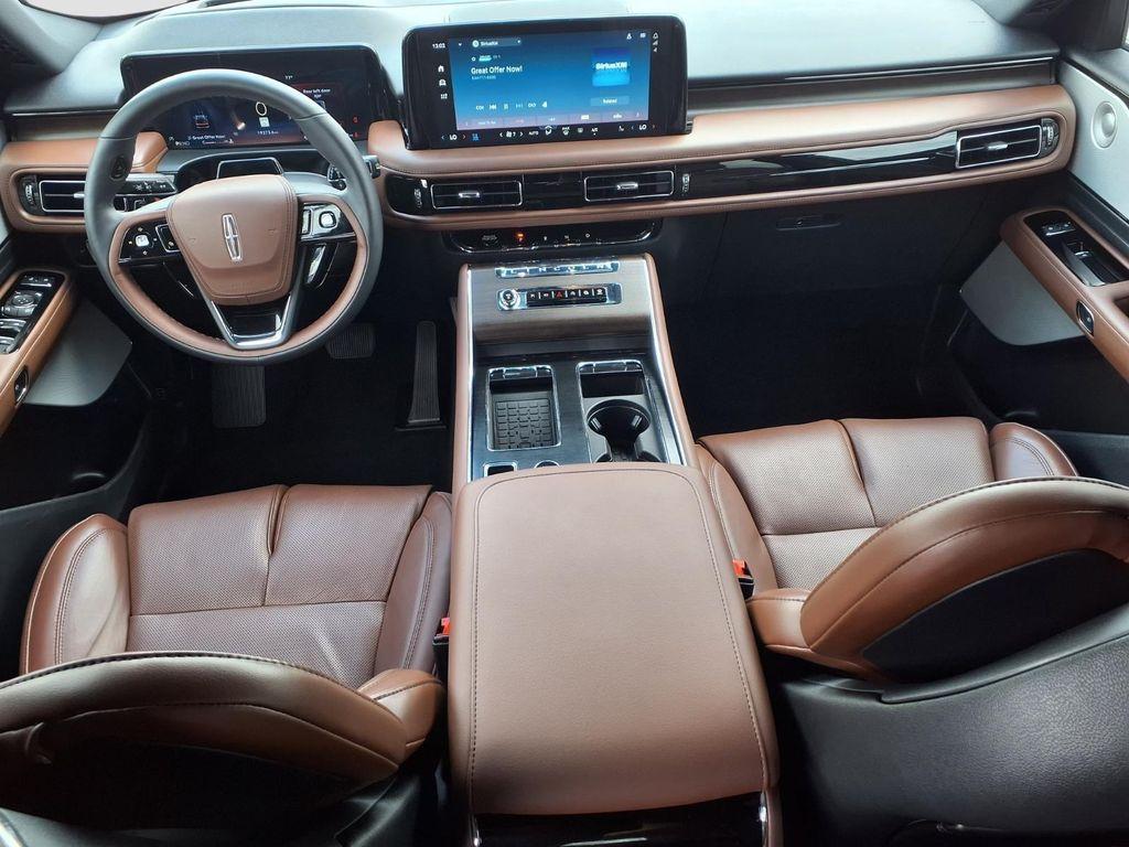 used 2025 Lincoln Aviator car, priced at $64,091