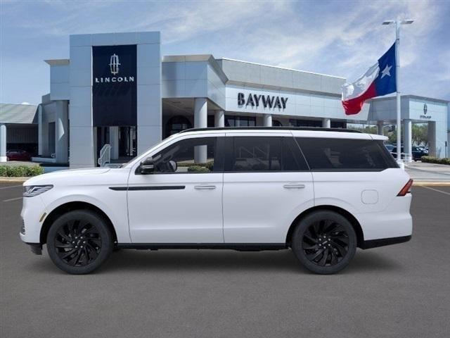 new 2025 Lincoln Navigator car, priced at $96,915