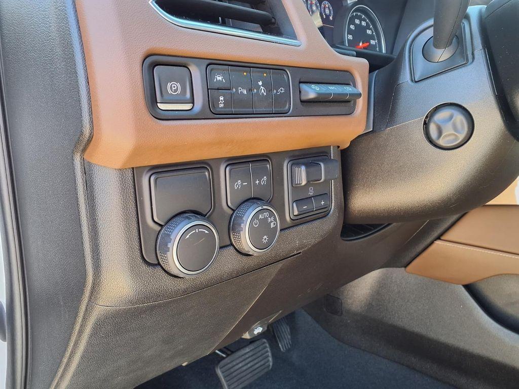 used 2021 Chevrolet Suburban car, priced at $35,433