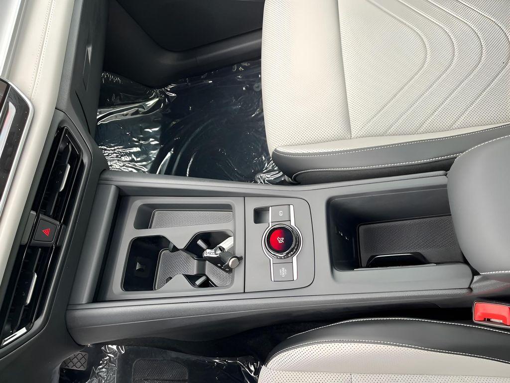 new 2025 Volkswagen Tiguan car, priced at $36,546