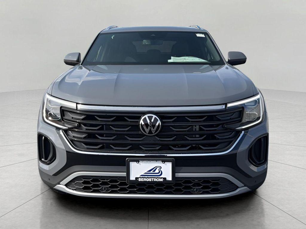 new 2026 Volkswagen Atlas Cross Sport car, priced at $47,437