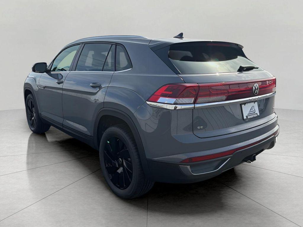 new 2026 Volkswagen Atlas Cross Sport car, priced at $47,437