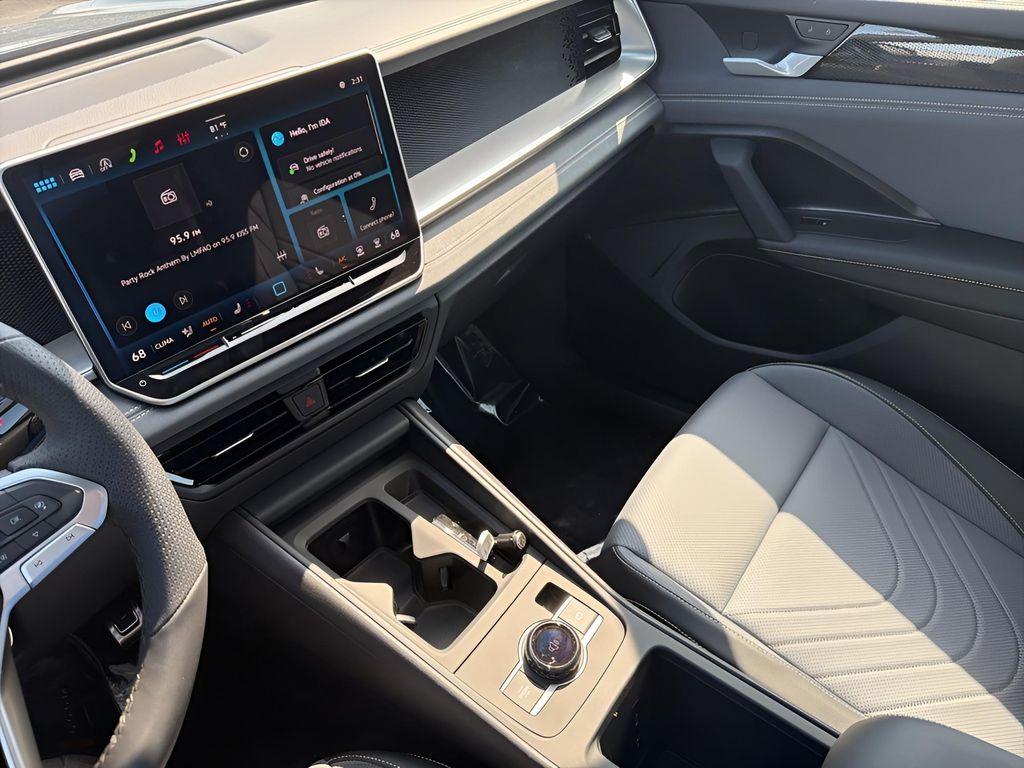 new 2026 Volkswagen Tiguan car, priced at $40,139