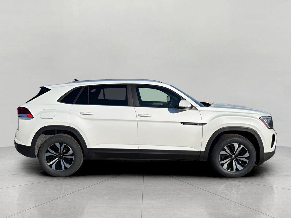 new 2026 Volkswagen Atlas Cross Sport car, priced at $40,786