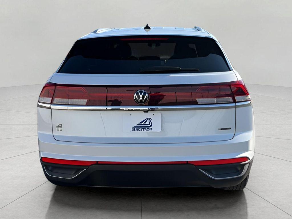new 2026 Volkswagen Atlas Cross Sport car, priced at $40,786