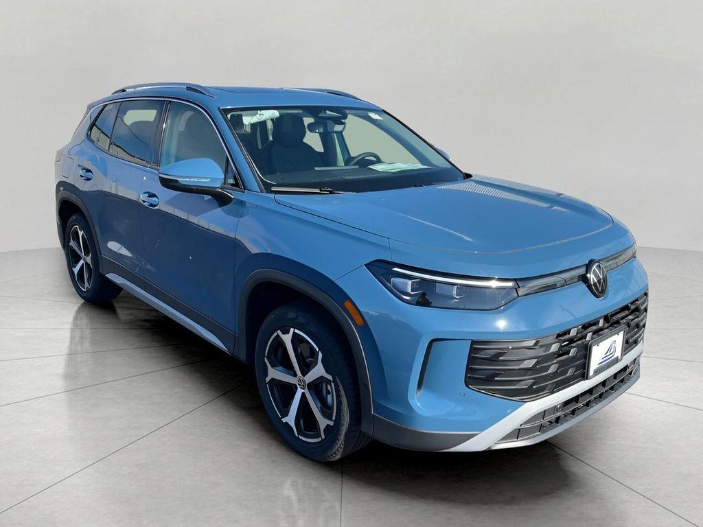 new 2025 Volkswagen Tiguan car, priced at $36,157