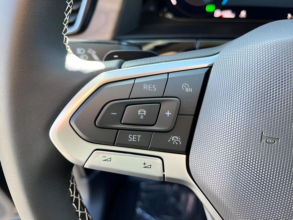 new 2026 Volkswagen Atlas car, priced at $47,717