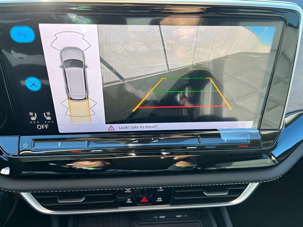 new 2026 Volkswagen Atlas car, priced at $47,717