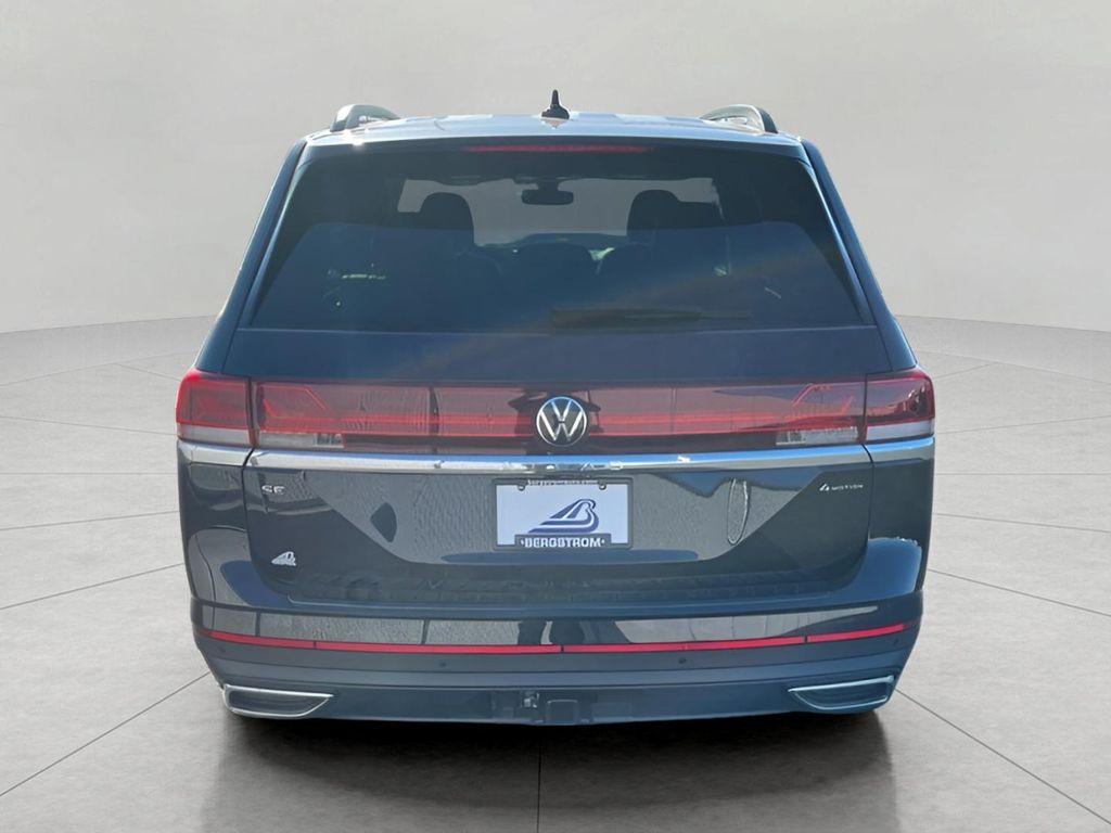 new 2026 Volkswagen Atlas car, priced at $47,717