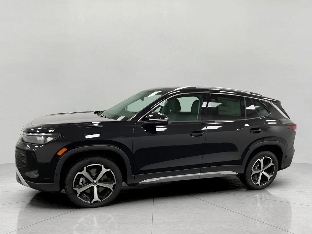 new 2025 Volkswagen Tiguan car, priced at $36,605