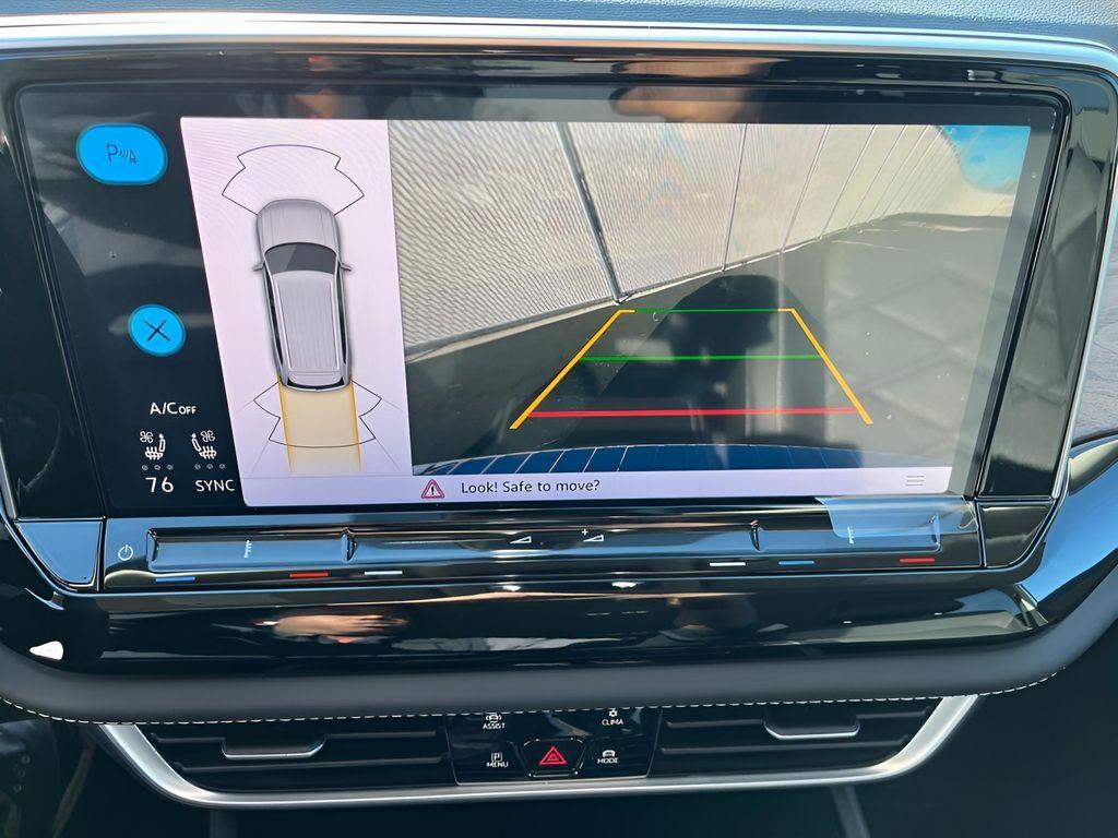 new 2026 Volkswagen Atlas car, priced at $47,208